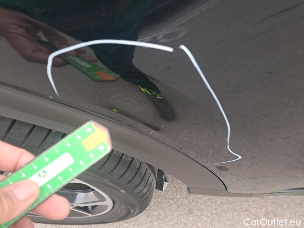  KIA  Sportage KIA  / 2018 / 5P / todoterreno 1.6 MHEV GT Line Essential 136CV DCT 4X2 #4