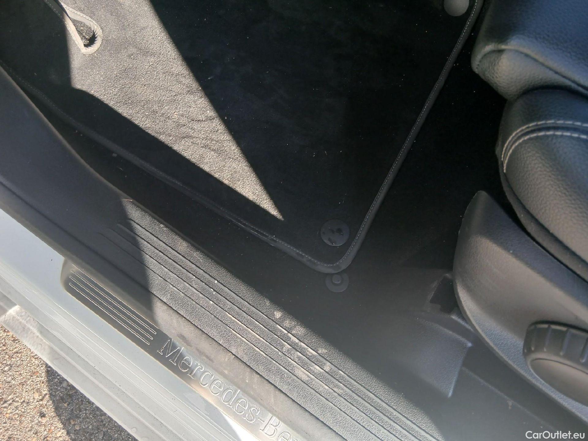  Mercedes  B-Klasse MERCEDES-BENZ Clase B / 2019 / 5P / monovolumen compacto B 180 d #10