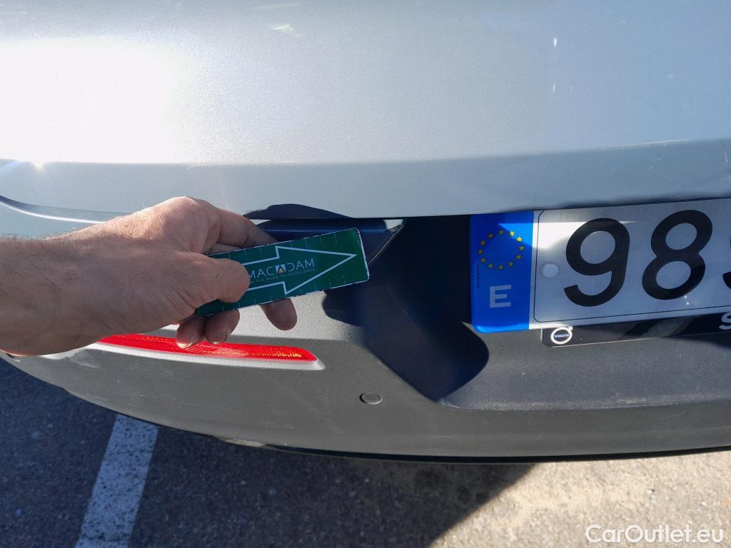  Volvo  XC 40 VOLVO XC40 / 2017 / 5P / todoterreno 1.5 T5 Twin Recharge R-Design Auto #31