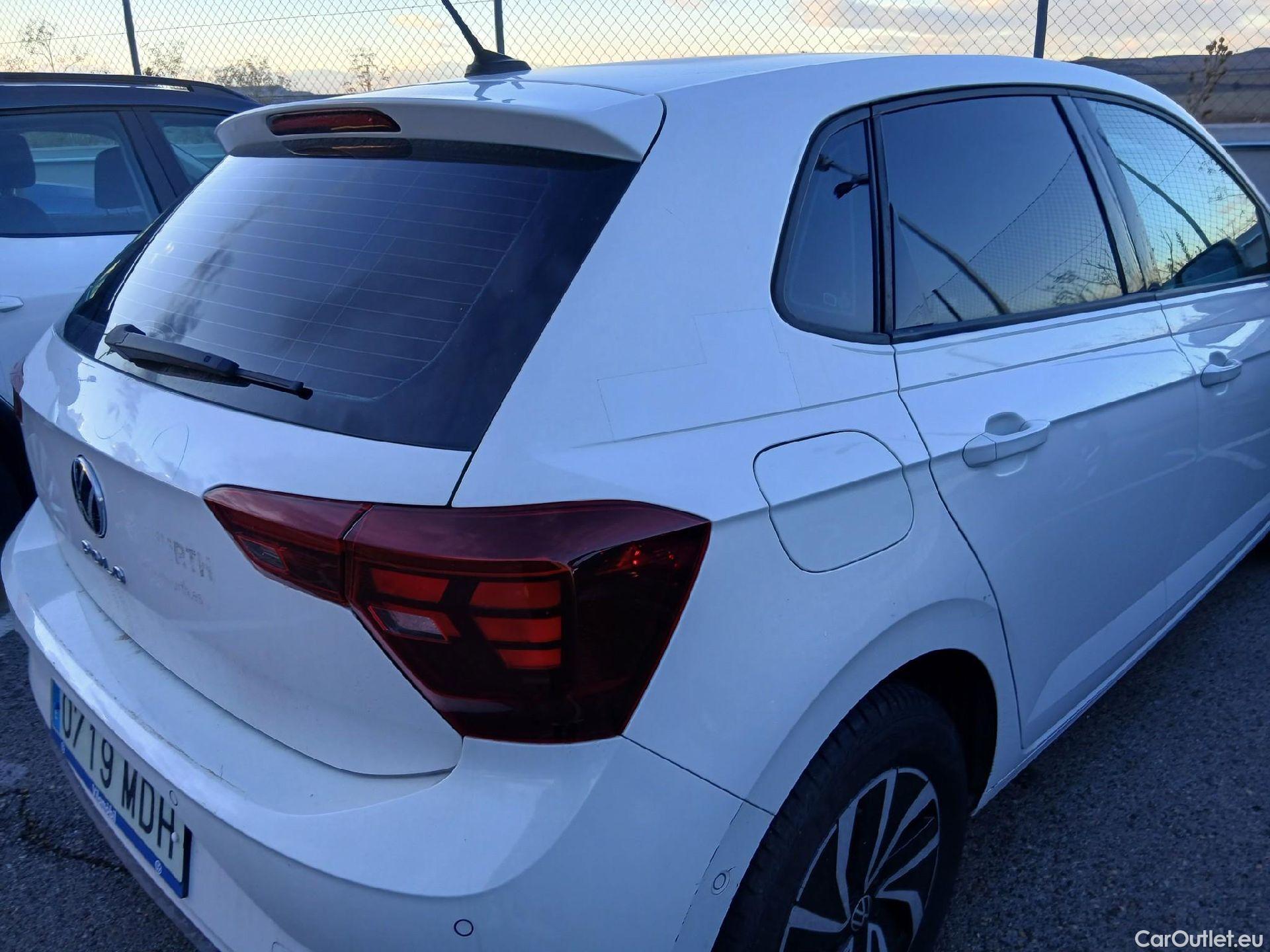  Volkswagen  Polo VOLKSWAGEN  / 2021 / 5P / berlina con portón Life 1.0 TSI 70kW (95CV) #28