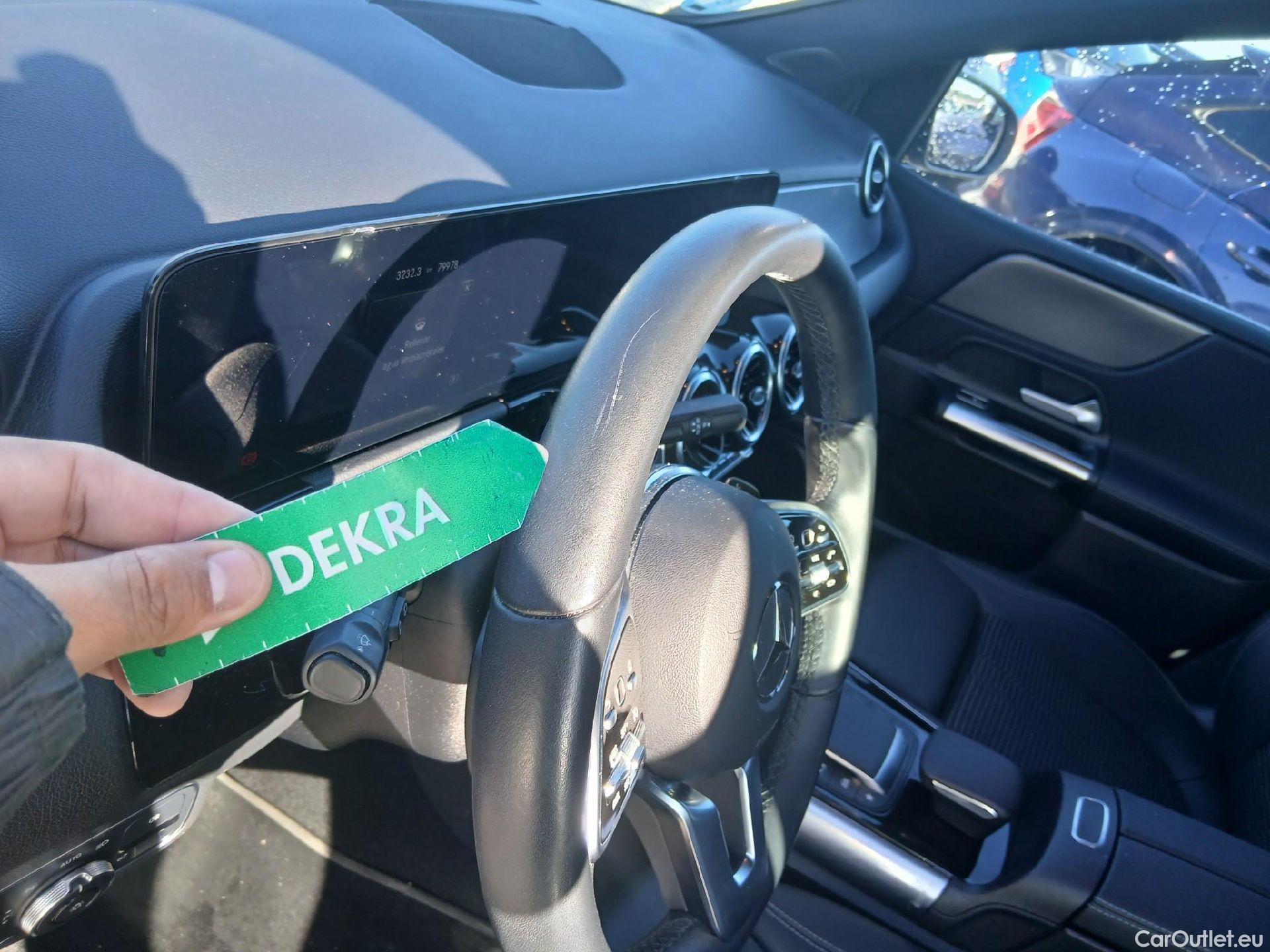  Mercedes  B-Klasse MERCEDES-BENZ Clase B / 2019 / 5P / monovolumen compacto B 180 d #11