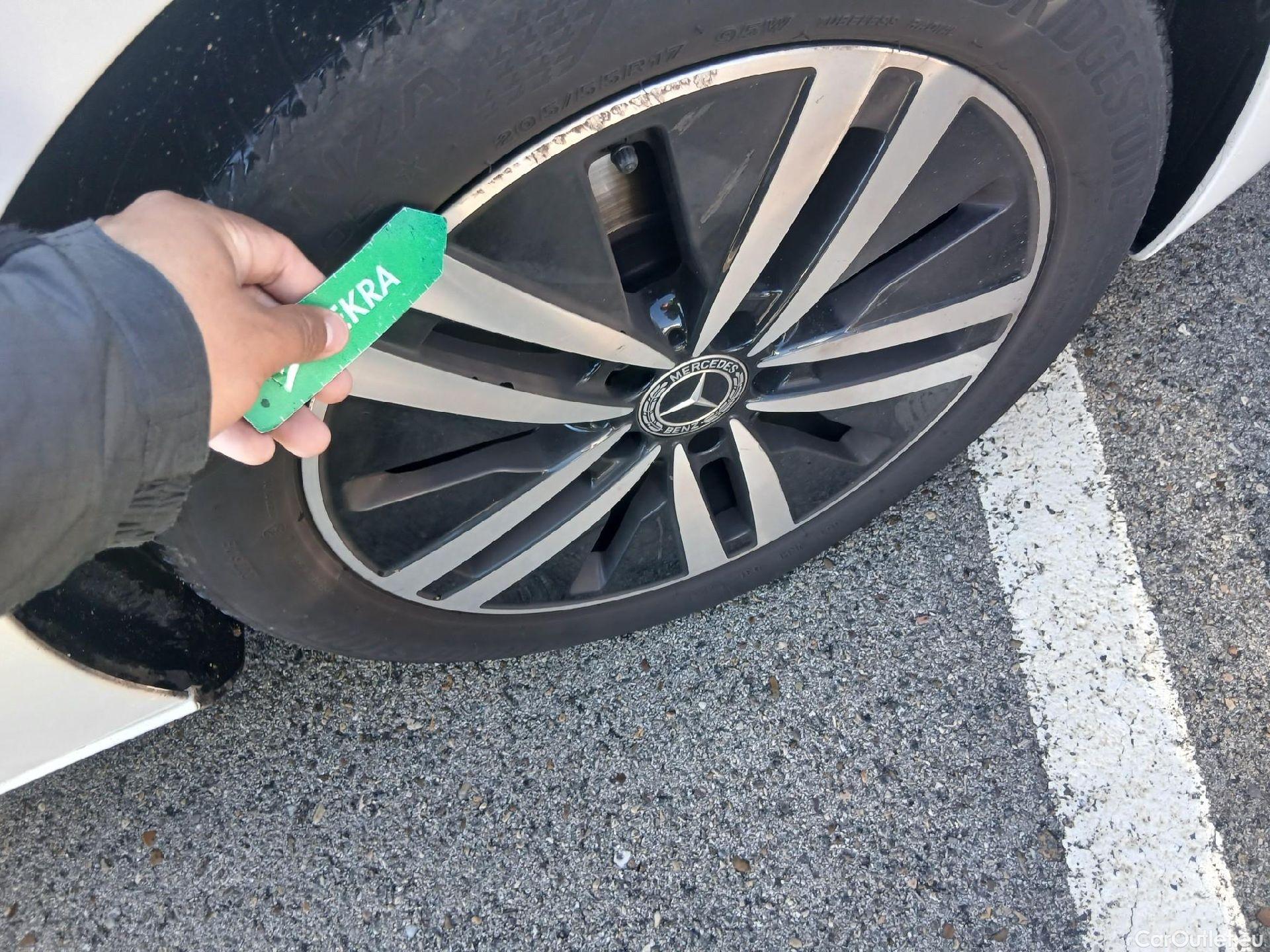  Mercedes  B-Klasse MERCEDES-BENZ Clase B / 2019 / 5P / monovolumen compacto B 180 d #25