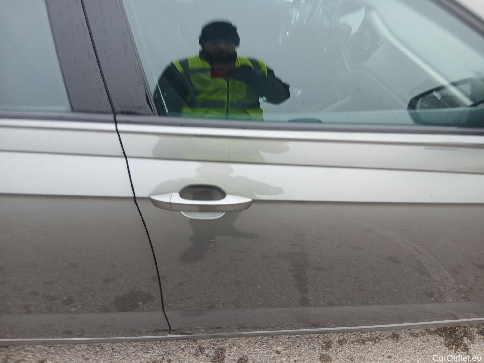  Volkswagen  Polo VOLKSWAGEN  / 2017 / 5P / berlina con portón Advance 1.0 TSI 70kW (95CV) #16