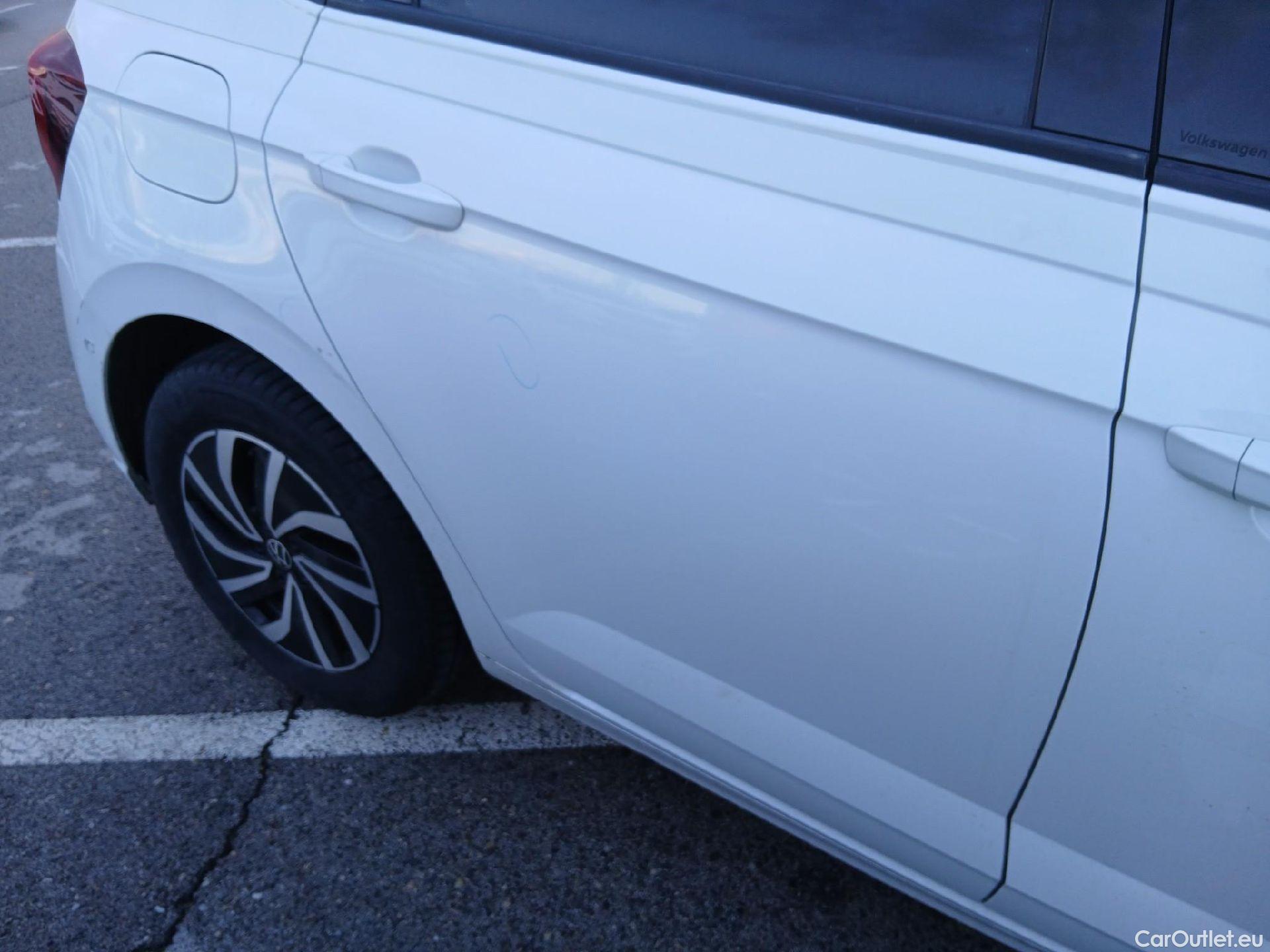  Volkswagen  Polo VOLKSWAGEN  / 2021 / 5P / berlina con portón Life 1.0 TSI 70kW (95CV) #33