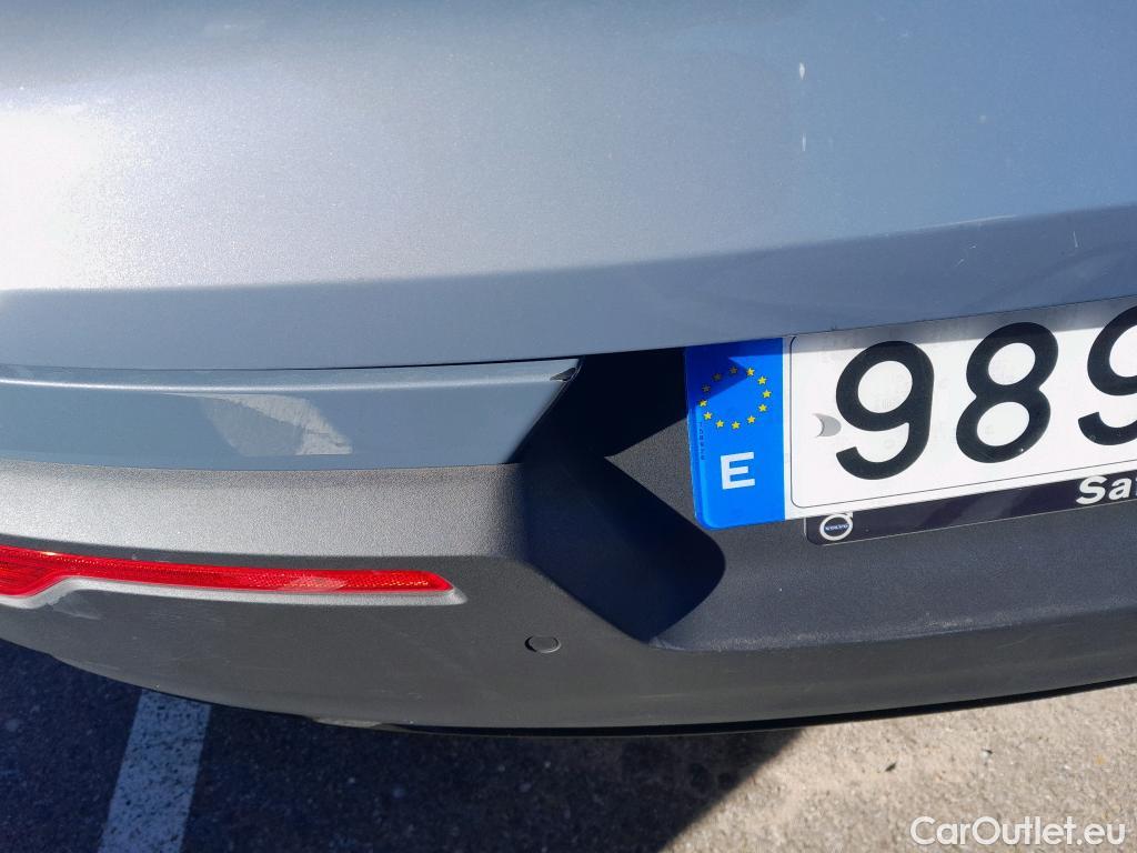  Volvo  XC 40 VOLVO XC40 / 2017 / 5P / todoterreno 1.5 T5 Twin Recharge R-Design Auto #30