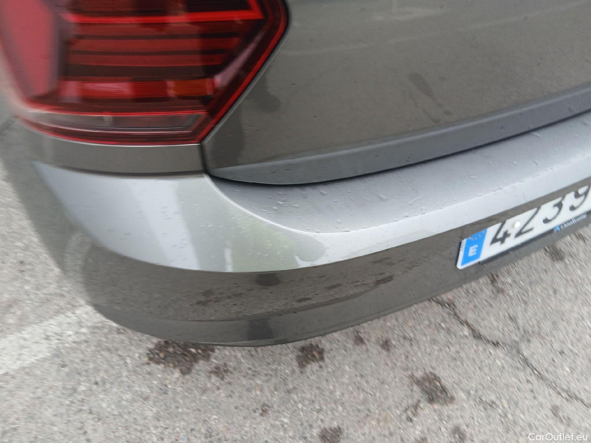  Volkswagen  Polo VOLKSWAGEN  / 2017 / 5P / berlina con portón Advance 1.0 TSI 70kW (95CV) #12