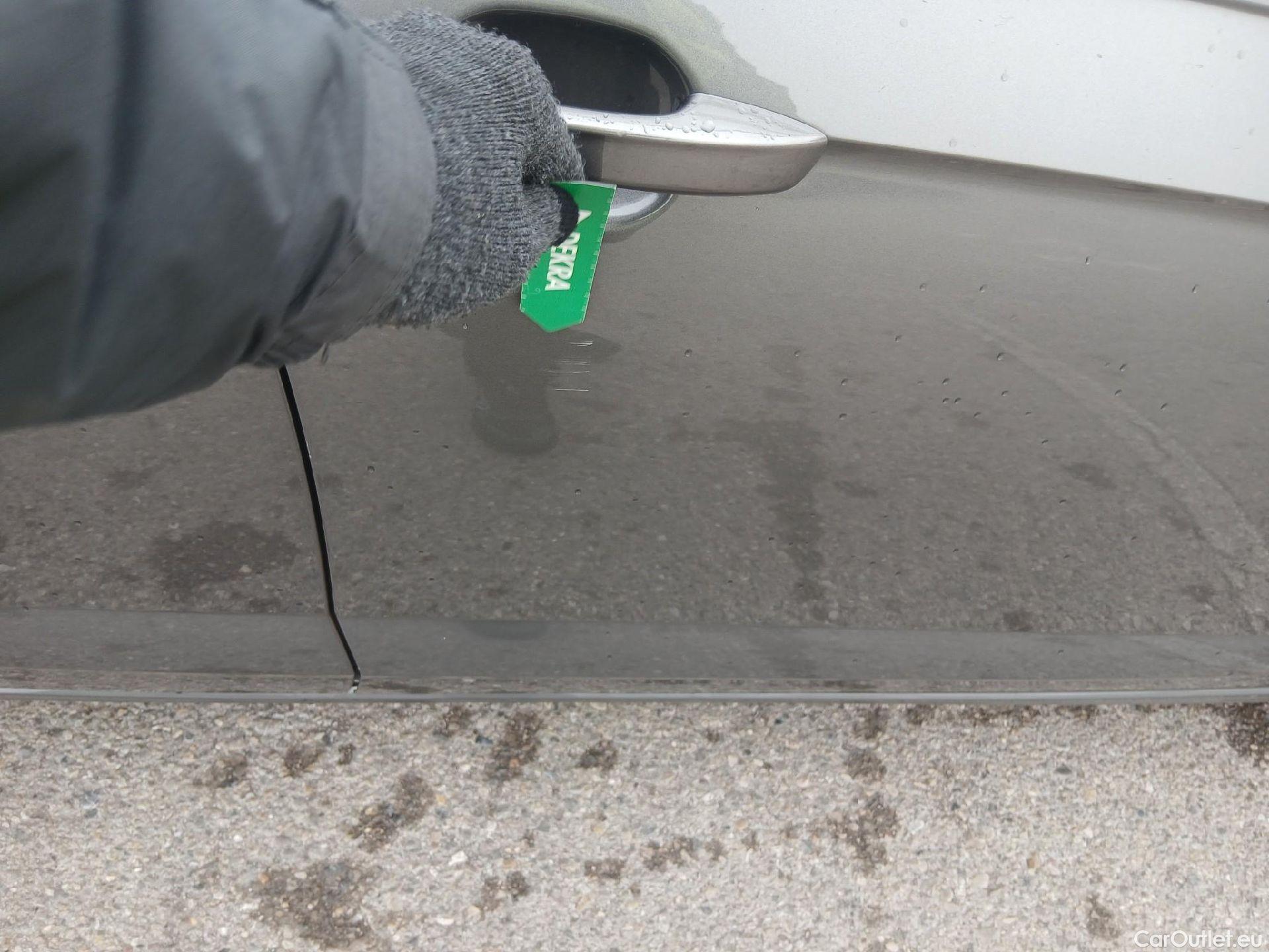  Volkswagen  Polo VOLKSWAGEN  / 2017 / 5P / berlina con portón Advance 1.0 TSI 70kW (95CV) #15