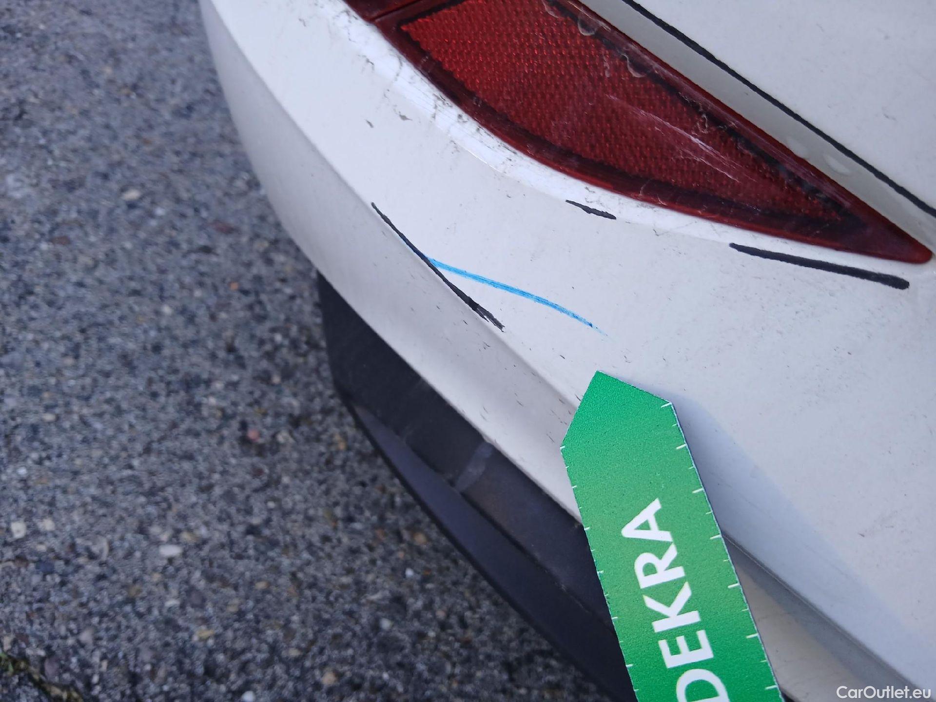  Volkswagen  Polo VOLKSWAGEN  / 2021 / 5P / berlina con portón Life 1.0 TSI 70kW (95CV) #17