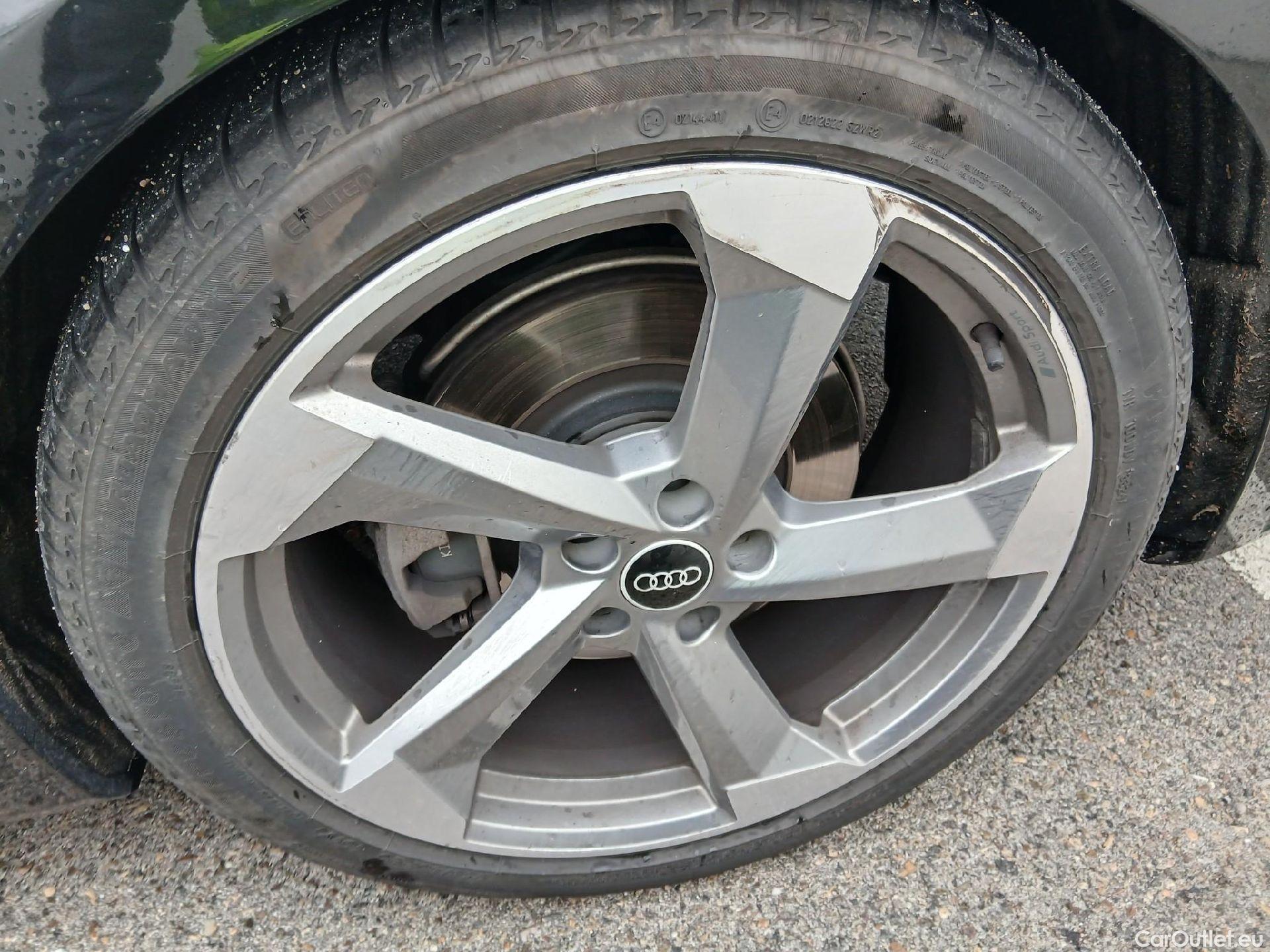  Audi  A7 Sportback AUDI A7 / 2017 / 5P / berlina con portón Sportback 50 TFSIe 220KW quattro S tron #11