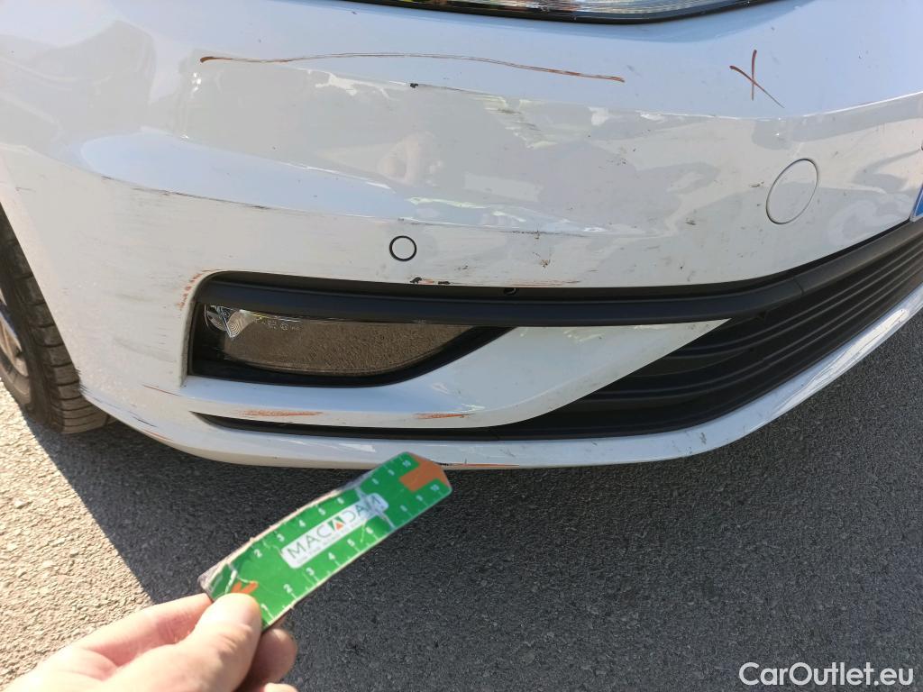  Volkswagen  Golf  VOLKSWAGEN / 2016 / 5P / berlina con portón Last Edition 1.5 TSI EVO 96kW (130CV) (CX) #12