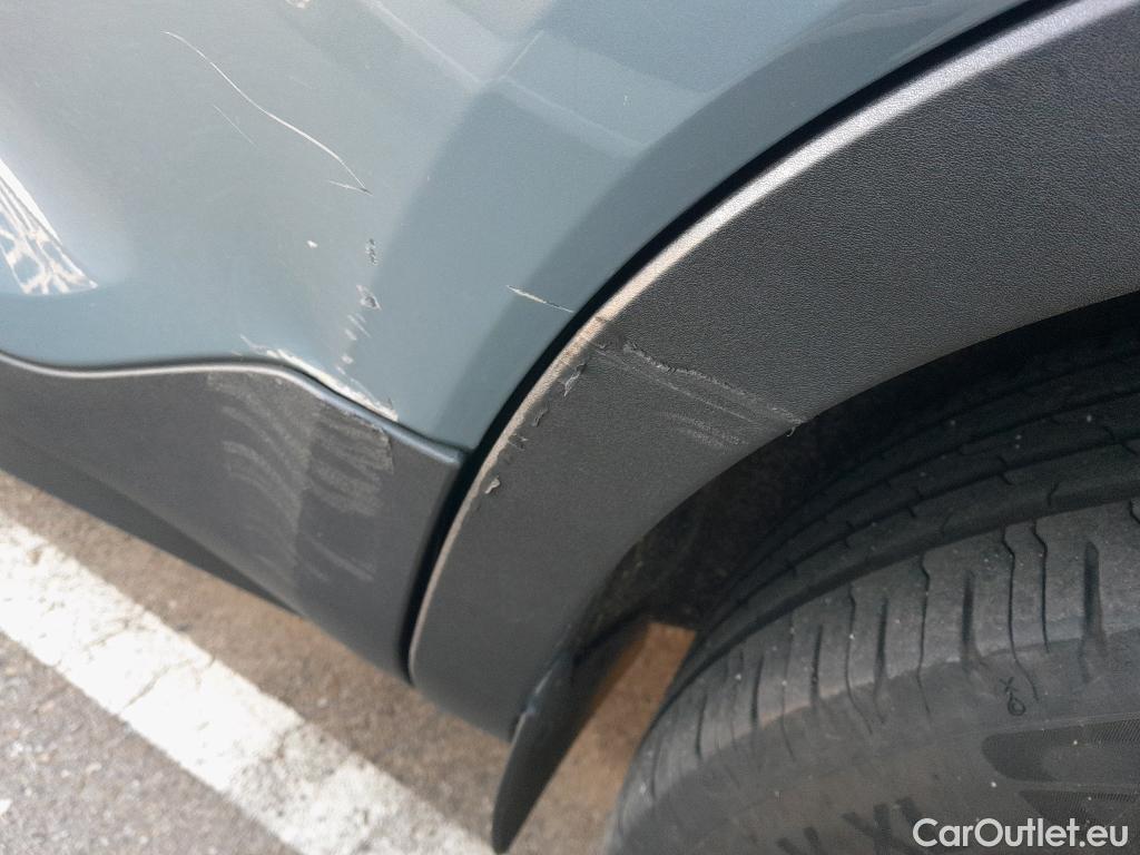  Volvo  XC 40 VOLVO XC40 / 2017 / 5P / todoterreno 1.5 T5 Twin Recharge R-Design Auto #24