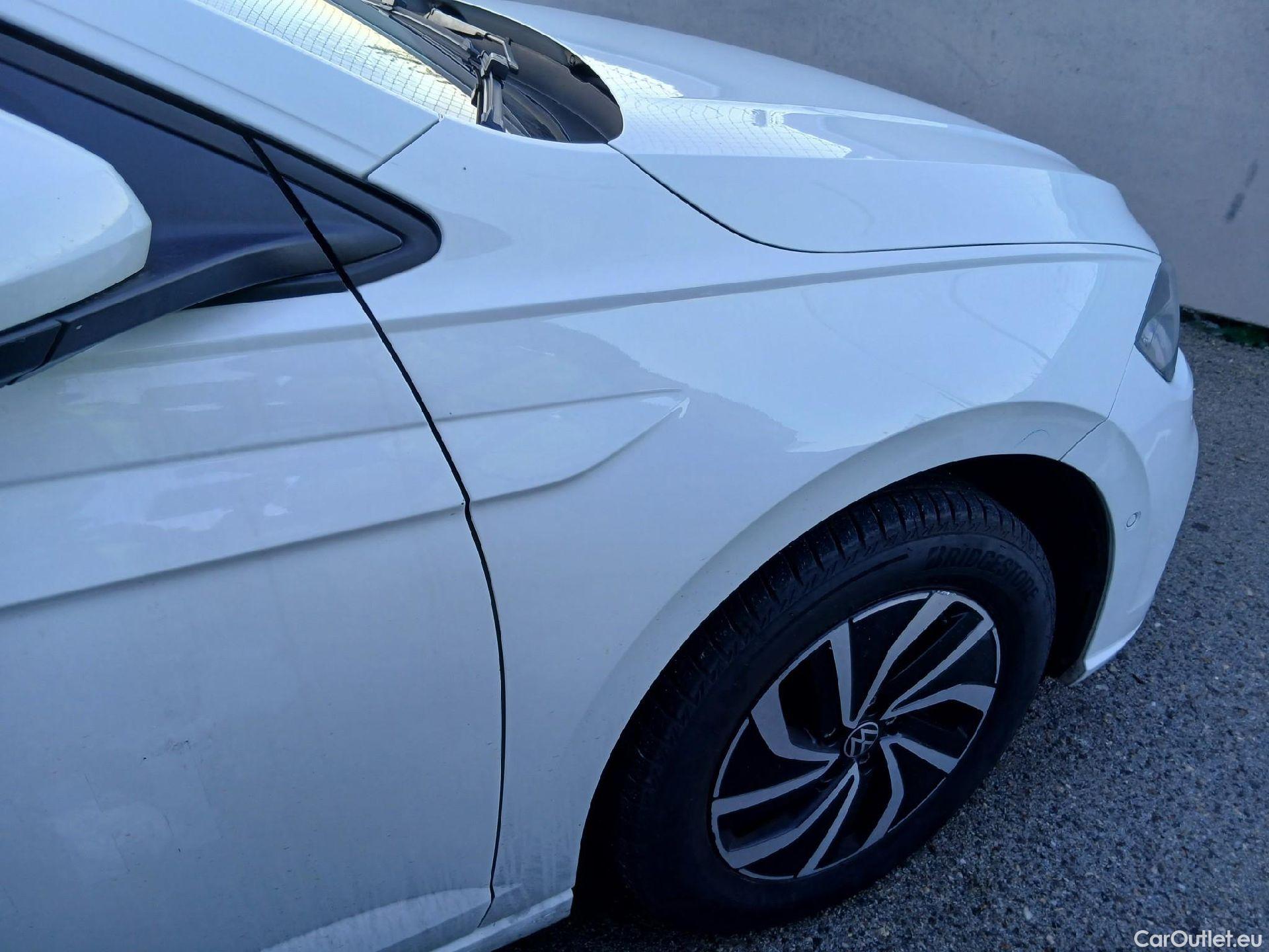  Volkswagen  Polo VOLKSWAGEN  / 2021 / 5P / berlina con portón Life 1.0 TSI 70kW (95CV) #40