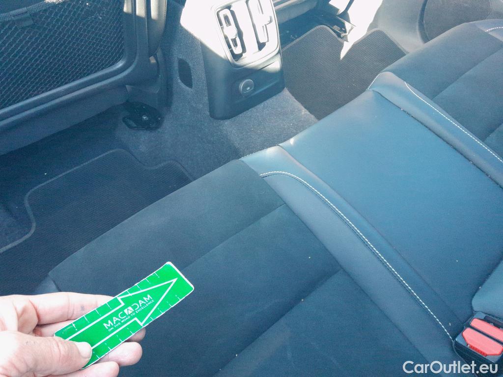  Volvo  XC 40 VOLVO XC40 / 2017 / 5P / todoterreno 1.5 T5 Twin Recharge R-Design Auto #28