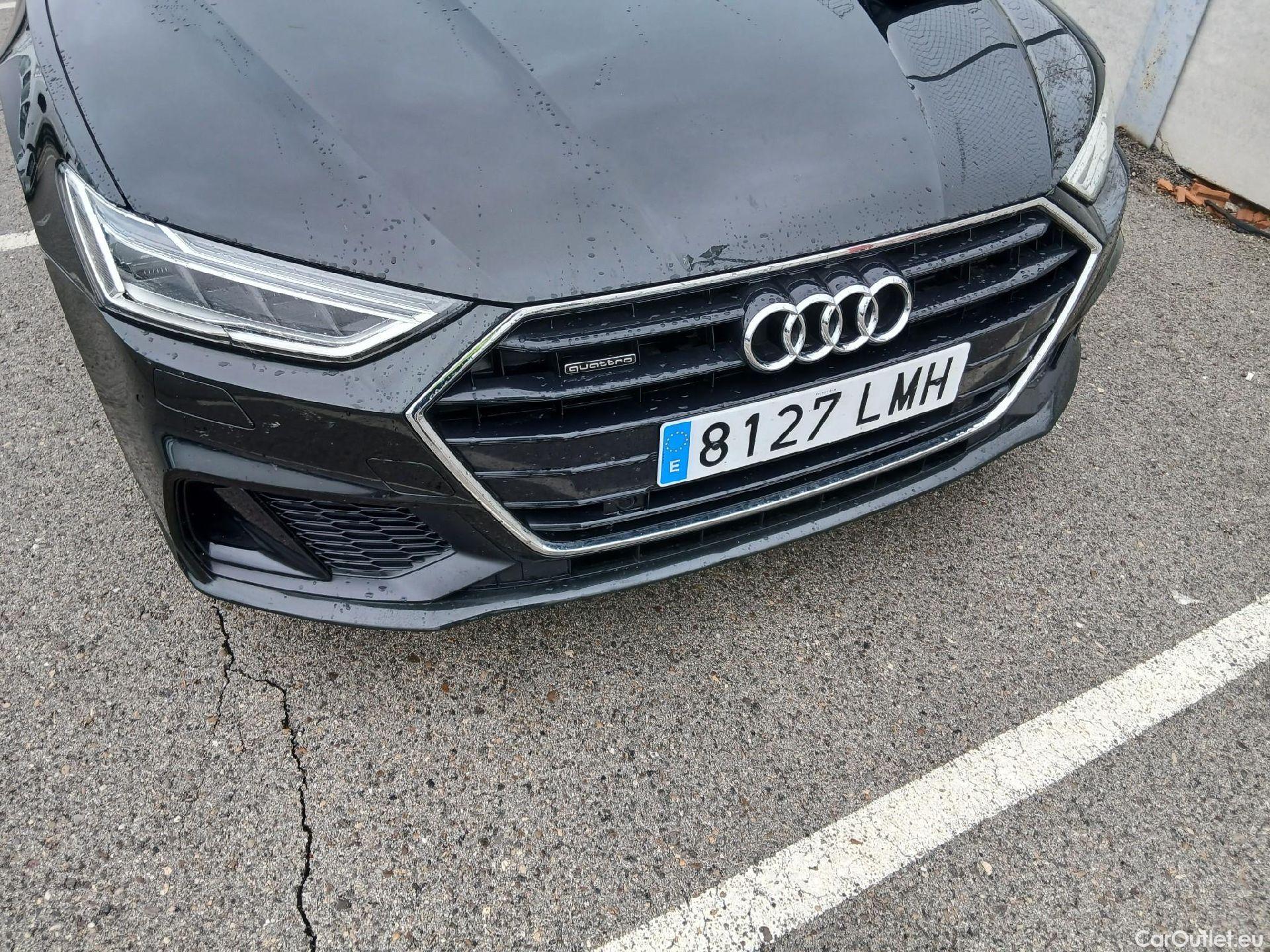  Audi  A7 Sportback AUDI A7 / 2017 / 5P / berlina con portón Sportback 50 TFSIe 220KW quattro S tron #4