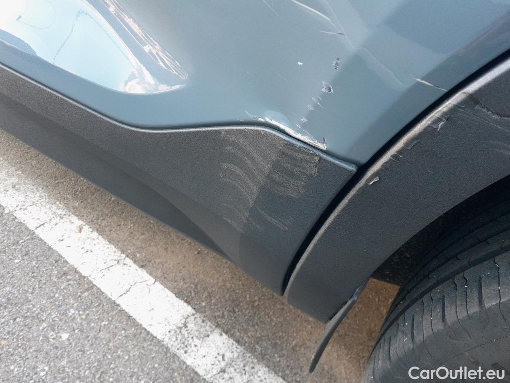  Volvo  XC 40 VOLVO XC40 / 2017 / 5P / todoterreno 1.5 T5 Twin Recharge R-Design Auto #22