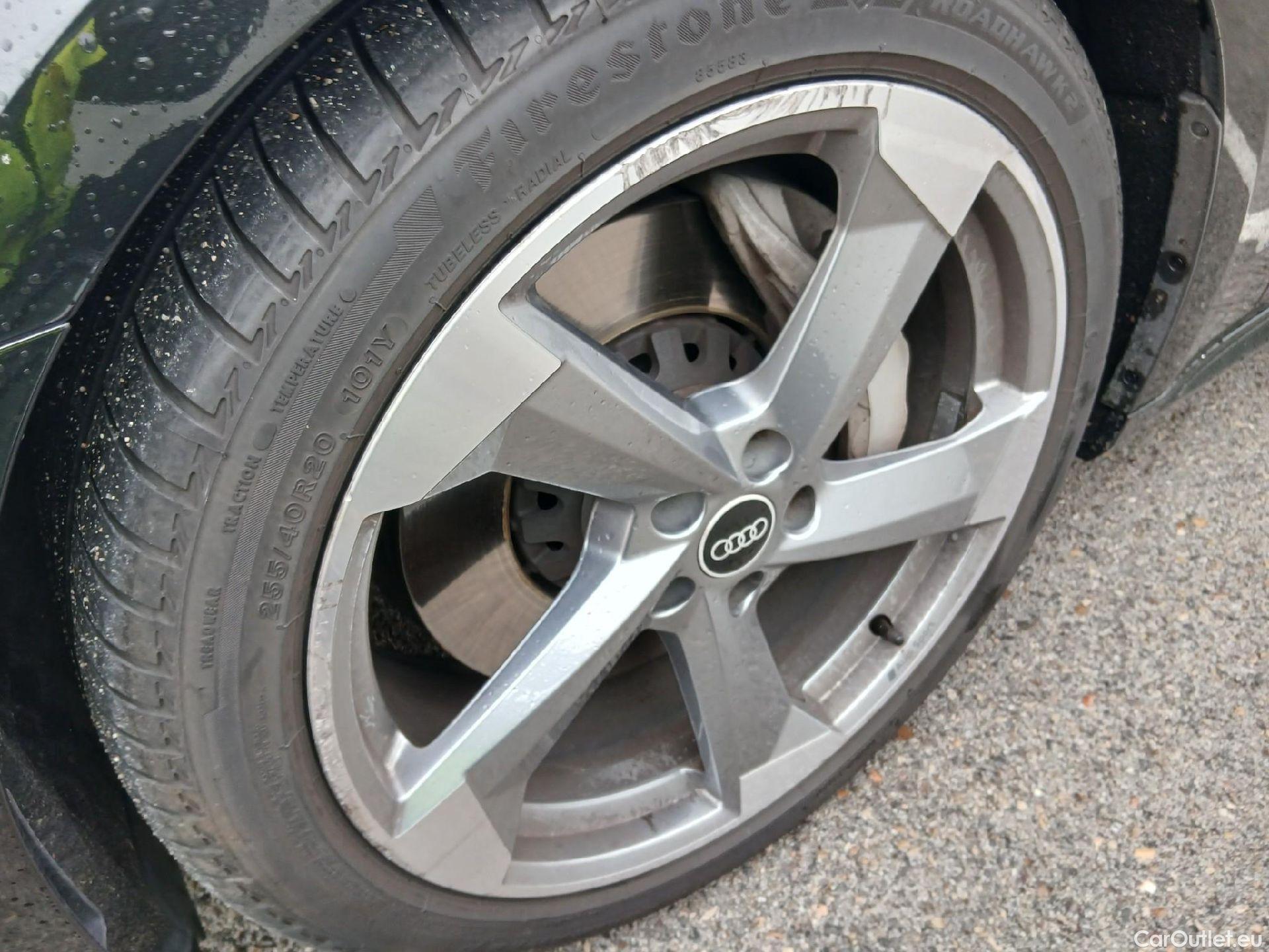  Audi  A7 Sportback AUDI A7 / 2017 / 5P / berlina con portón Sportback 50 TFSIe 220KW quattro S tron #8