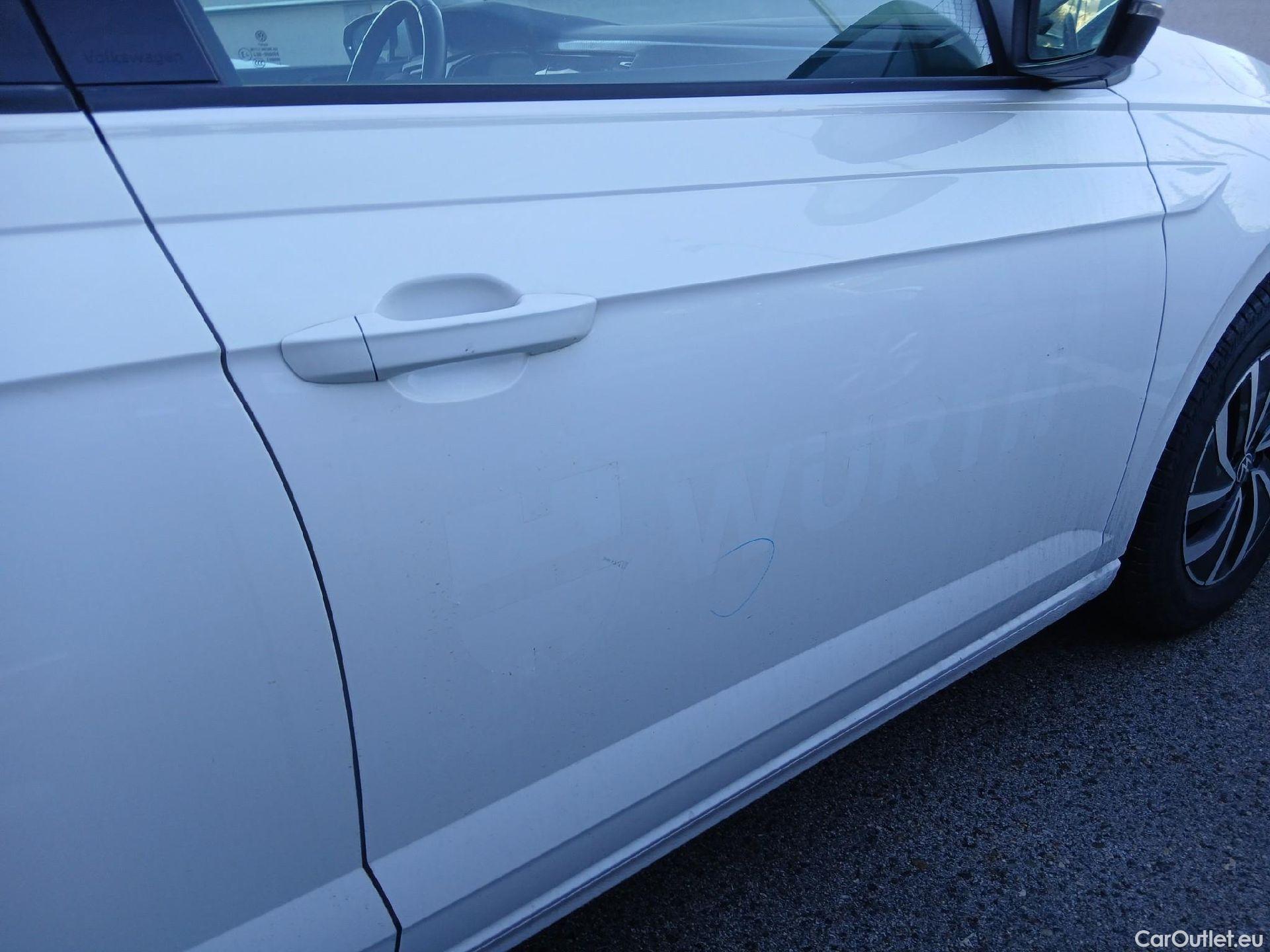  Volkswagen  Polo VOLKSWAGEN  / 2021 / 5P / berlina con portón Life 1.0 TSI 70kW (95CV) #36