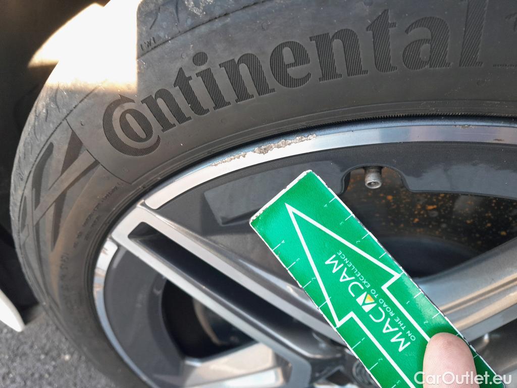  Mercedes  CLA-Klasse MERCEDES-BENZ CLA / 2019 / 4P / coupé CLA 250 e #8