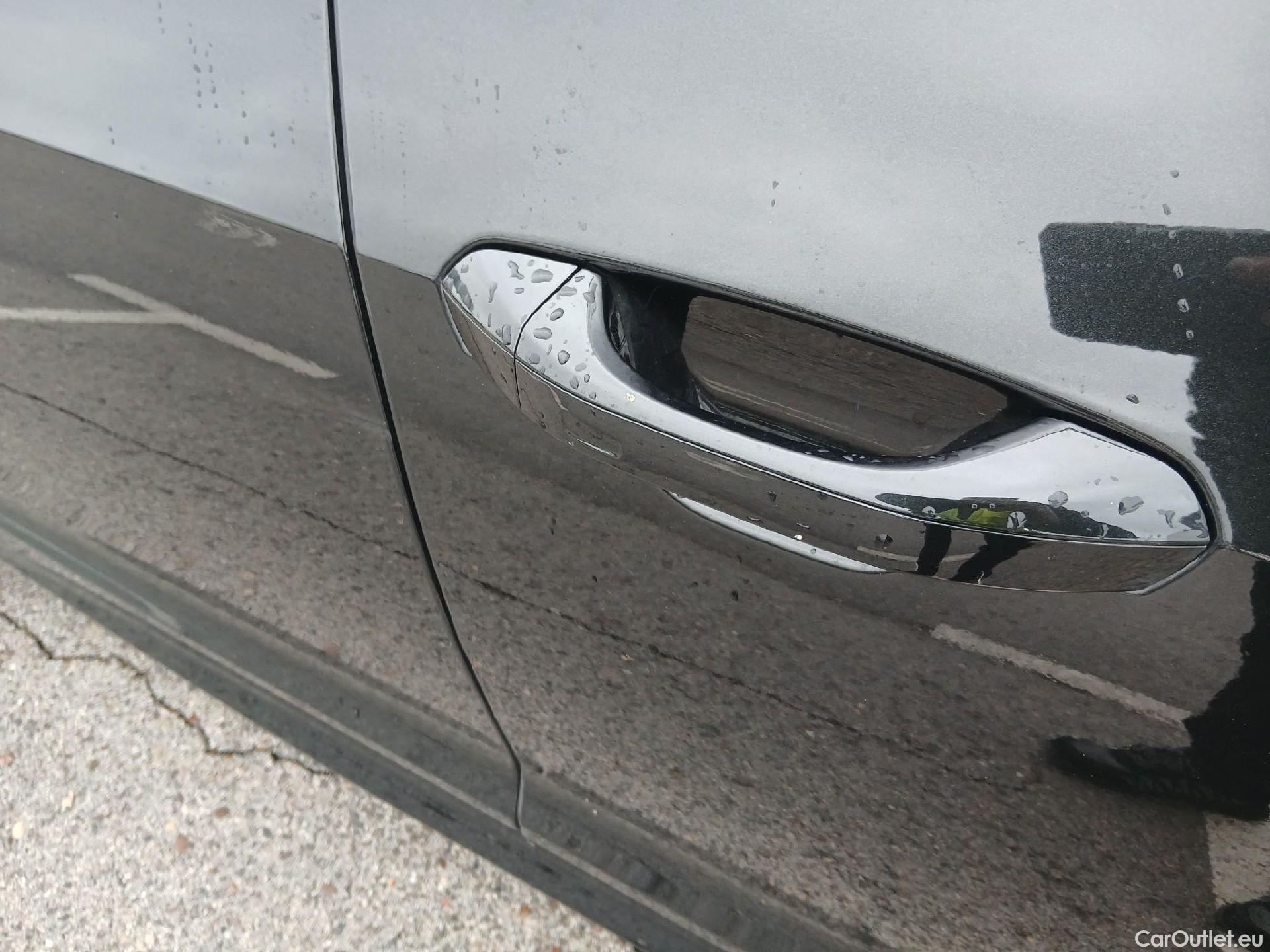  Audi  A7 Sportback AUDI A7 / 2017 / 5P / berlina con portón Sportback 50 TFSIe 220KW quattro S tron #19