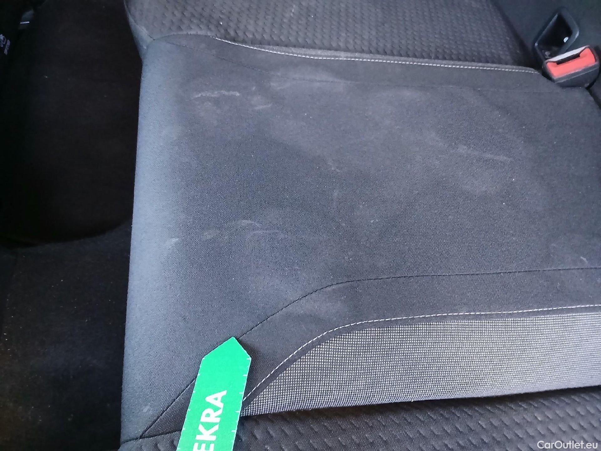  Volkswagen  Polo VOLKSWAGEN  / 2021 / 5P / berlina con portón Life 1.0 TSI 70kW (95CV) #13