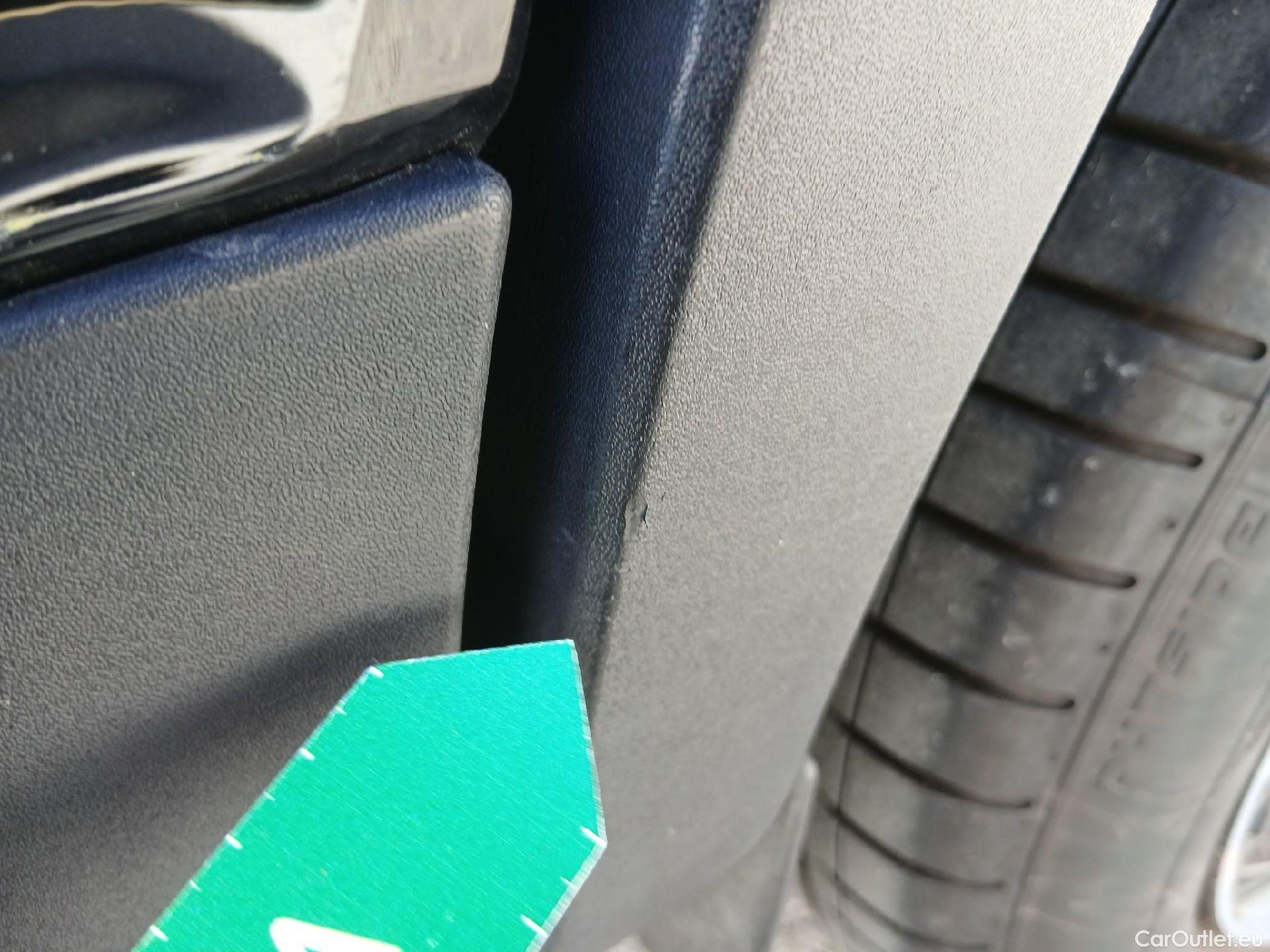  Volvo  XC 40 VOLVO XC40 / 2021 / 5P / todoterreno 1.5 T4 Recharge PHEV Core Auto #22