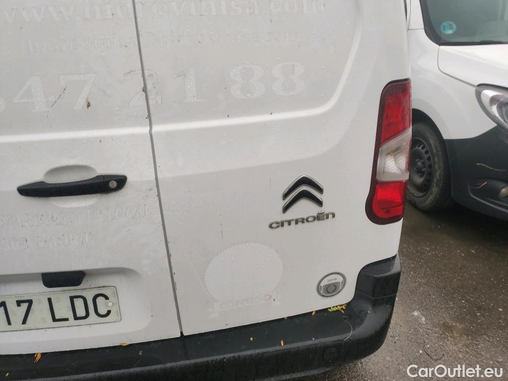  Citroen  Berlingo CITROEN  / 2018 / 3P / furgón derivado de turismo Talla M BlueHDi 73kW CONTROL (AC) #8