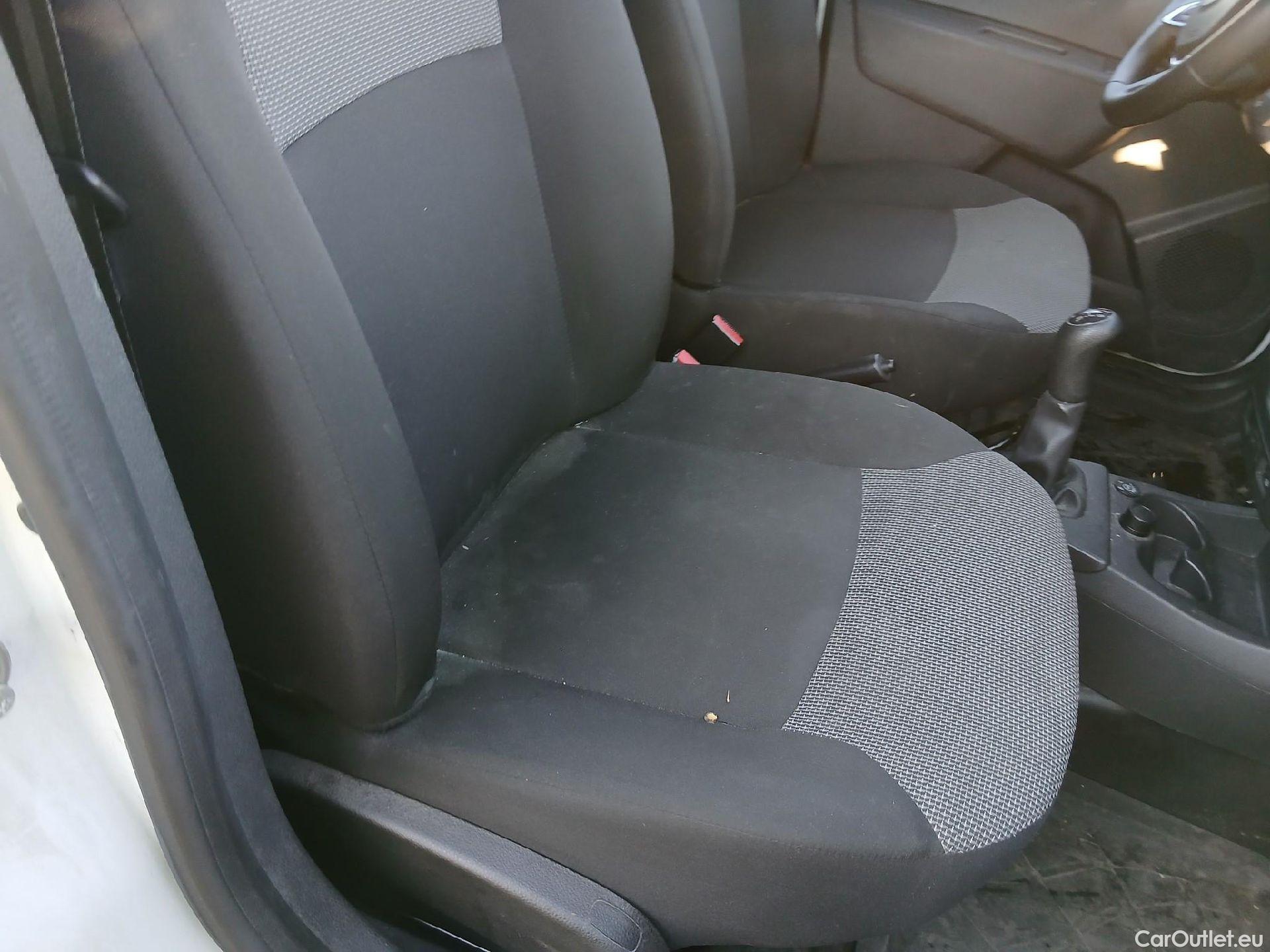  Dacia  Dokker DACIA  / 2013 / 4P / furgón derivado de turismo Van Essential 1.6 80kW (110CV) ECO-G #10