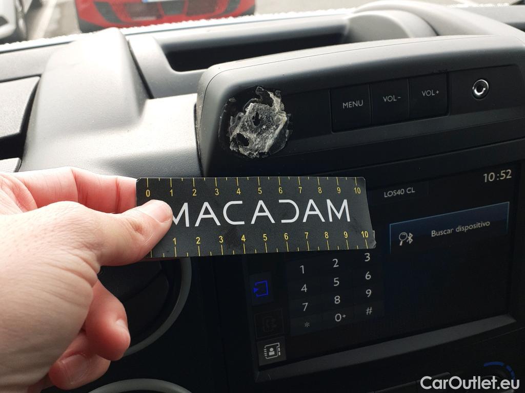  Peugeot  Partner PEUGEOT  VU 4p 2G furgón derivado de Furgón Confort PackL2 BlueHDi 73KW (100) #16