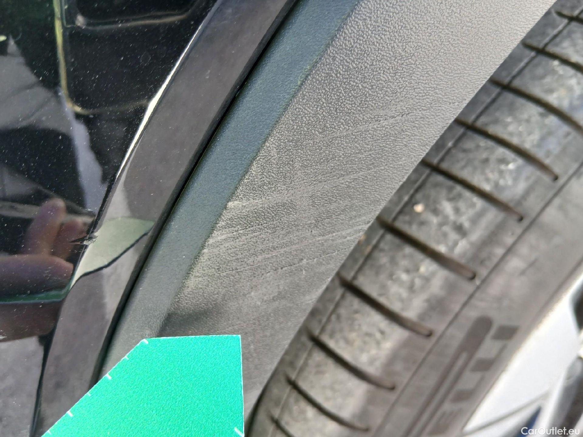  Volvo  XC 40 VOLVO XC40 / 2021 / 5P / todoterreno 1.5 T4 Recharge PHEV Core Auto #9