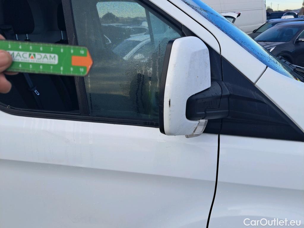  Ford  Transit FORD  Custom / 2012 / 4P / furgón 340 L1 Van Trend Plug-in Hybrid 92,9 kW #27