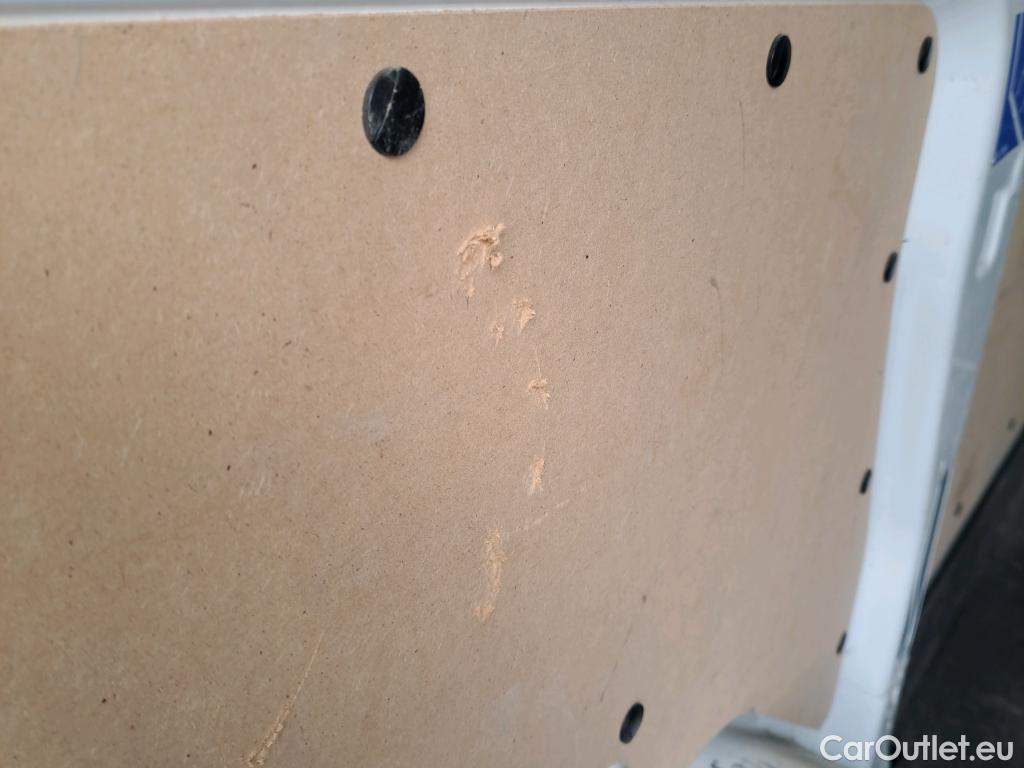  Ford  Transit FORD  Custom / 2012 / 4P / furgón 340 L1 Van Trend Plug-in Hybrid 92,9 kW #20