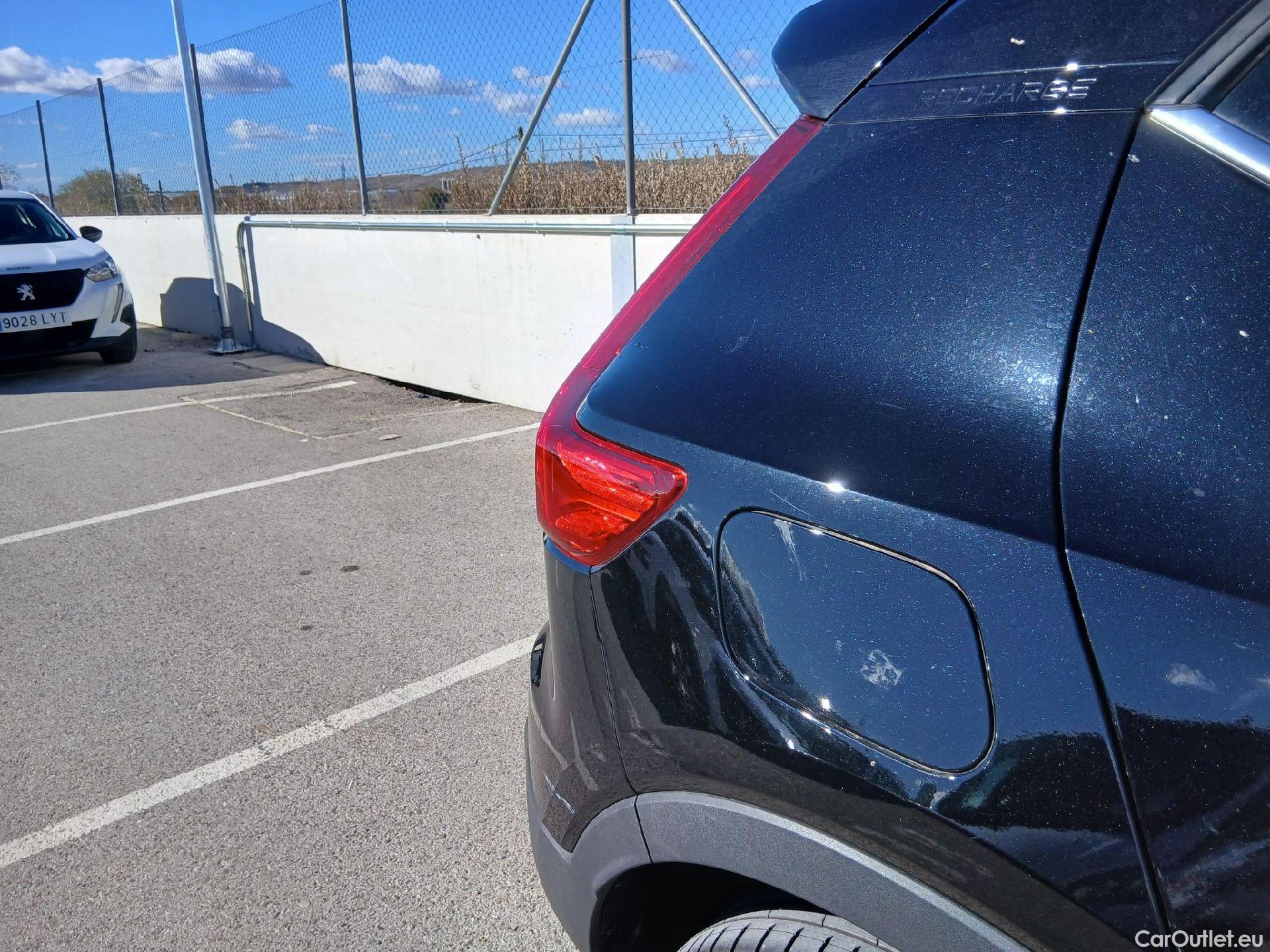  Volvo  XC 40 VOLVO XC40 / 2021 / 5P / todoterreno 1.5 T4 Recharge PHEV Core Auto #35