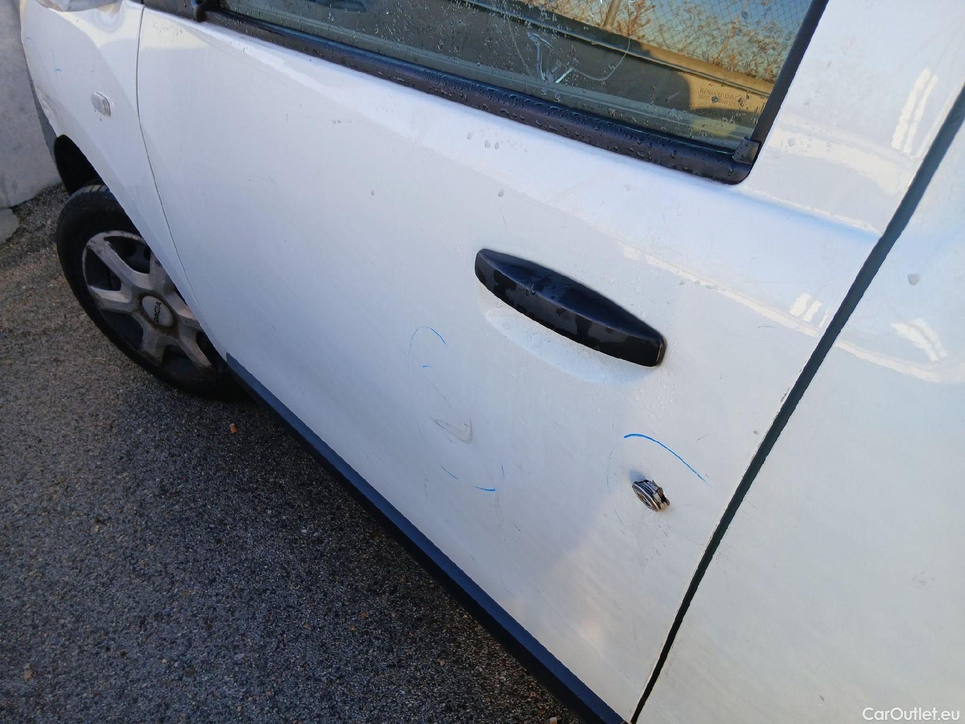  Dacia  Dokker DACIA  / 2013 / 4P / furgón derivado de turismo Van Essential 1.6 80kW (110CV) ECO-G #26