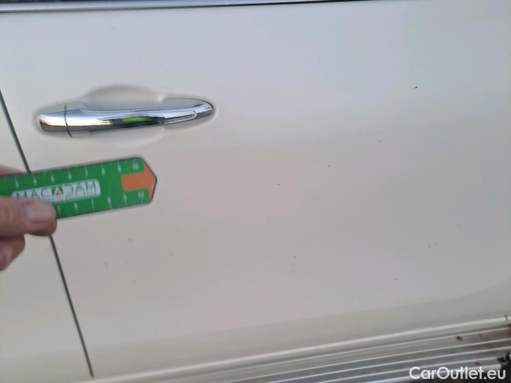  Toyota  Hilux TOYOTA  / 2020 / 4P / pickup 2.8 D-4D 150kW (204CV) Cabina Doble VX #45