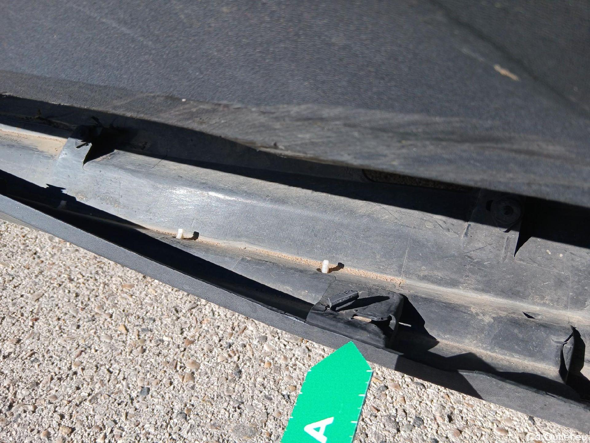  Volvo  XC 40 VOLVO XC40 / 2021 / 5P / todoterreno 1.5 T4 Recharge PHEV Core Auto #46