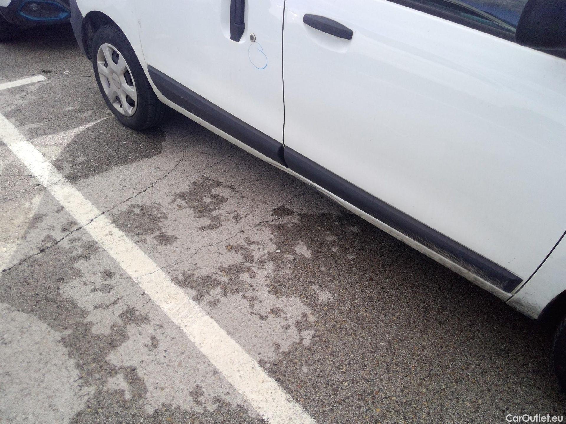  Dacia  Dokker DACIA  / 2013 / 4P / furgón derivado de turismo Van Essential 1.6 80kW (110CV) ECO-G #33