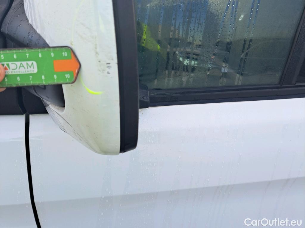  Ford  Transit FORD  Custom / 2012 / 4P / furgón 340 L1 Van Trend Plug-in Hybrid 92,9 kW #26