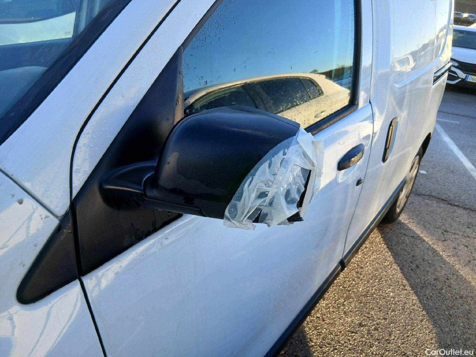  Dacia  Dokker DACIA  / 2013 / 4P / furgón derivado de turismo Van Essential 1.6 80kW (110CV) ECO-G #21