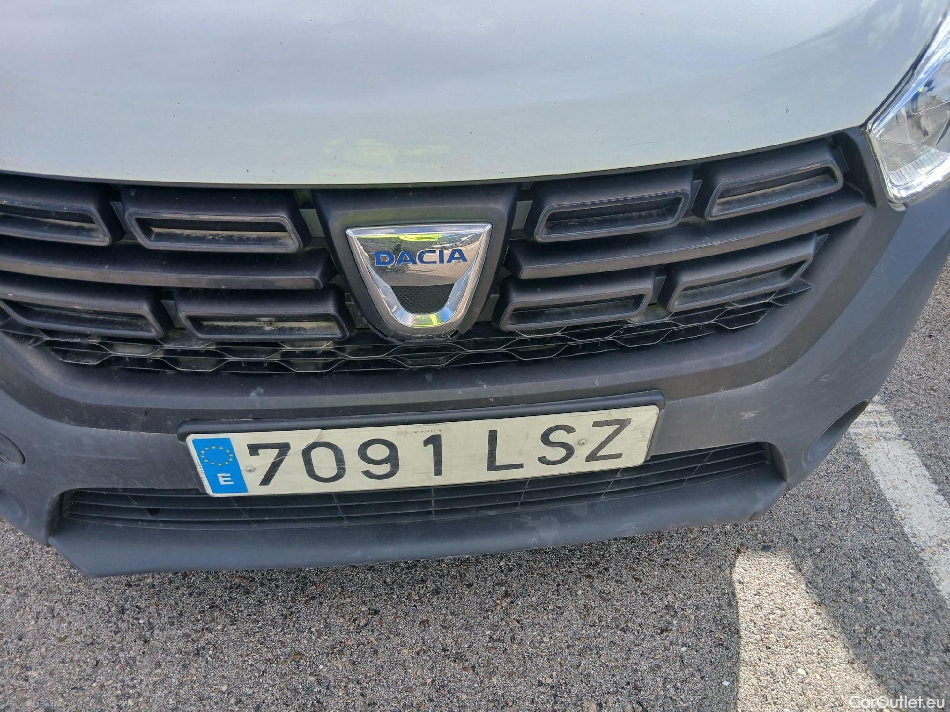  Dacia  Dokker DACIA  / 2013 / 4P / furgón derivado de turismo Van Essential 1.6 80kW (110CV) ECO-G #16