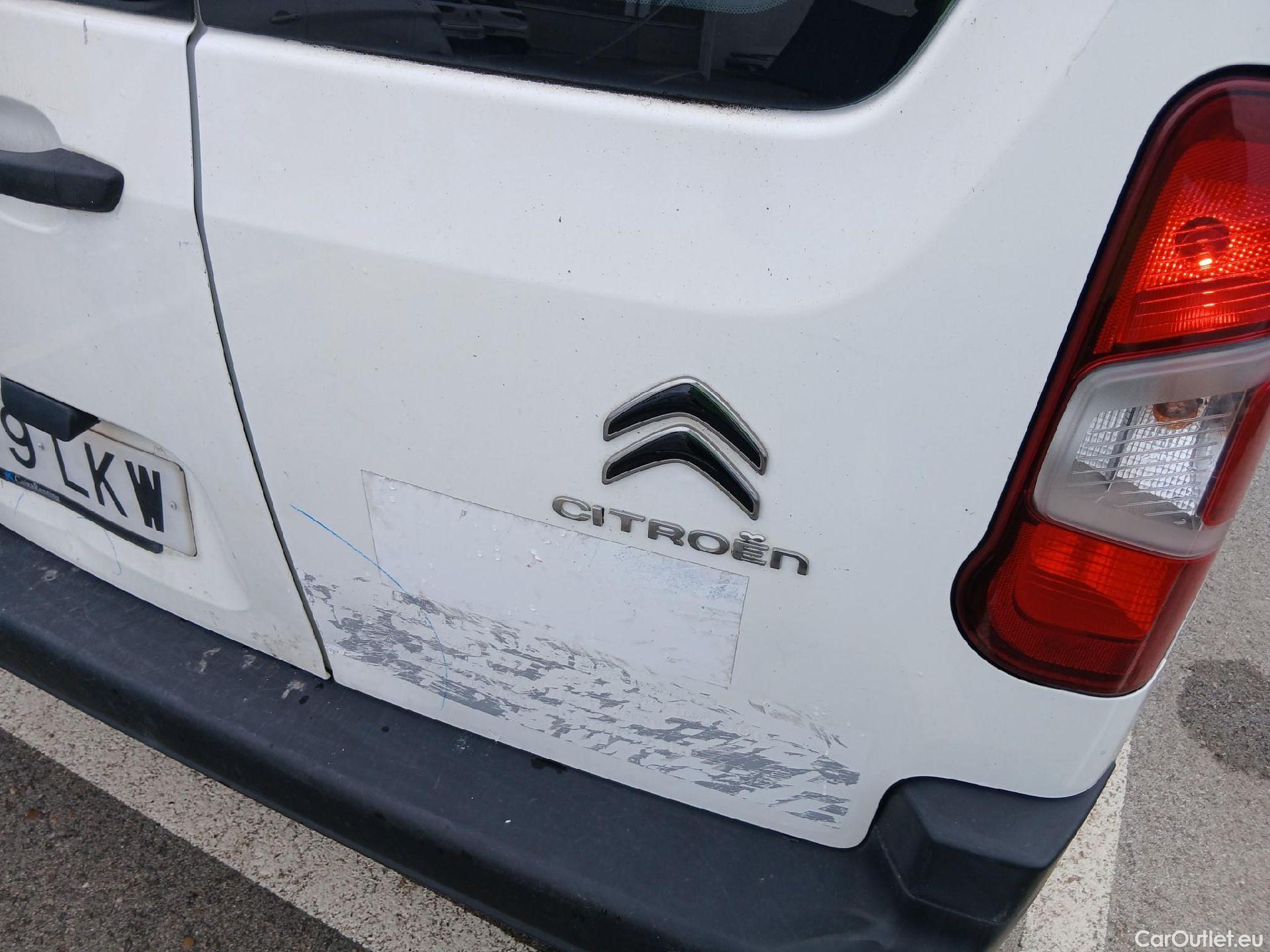  Citroen  Berlingo CITROEN  COMBI Talla M BlueHDi 100 S&S LIVE #24