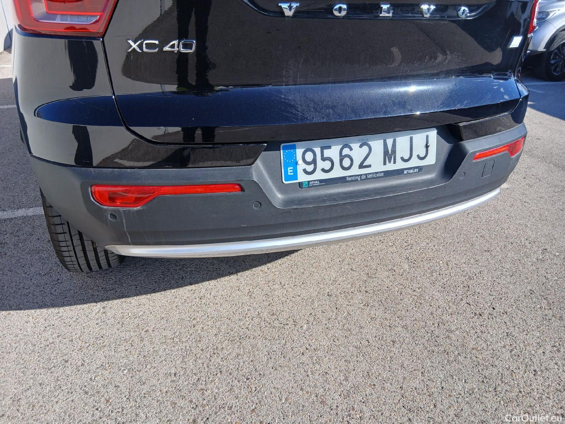  Volvo  XC 40 VOLVO XC40 / 2021 / 5P / todoterreno 1.5 T4 Recharge PHEV Core Auto #28