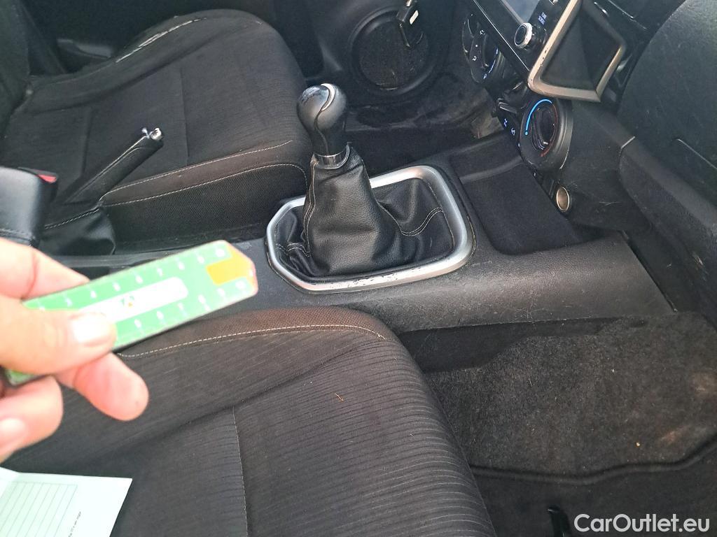  Toyota  Hilux TOYOTA  / 2020 / 4P / pickup 2.8 D-4D 150kW (204CV) Cabina Doble VX #31