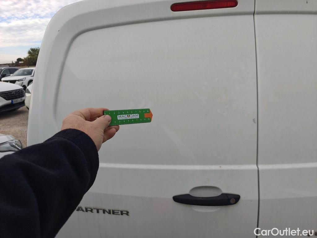  Peugeot  Partner PEUGEOT  / 2018 / 3P / furgón derivado de turismo Pro Standard 600kg BlueHDi 73kW (AC) #6