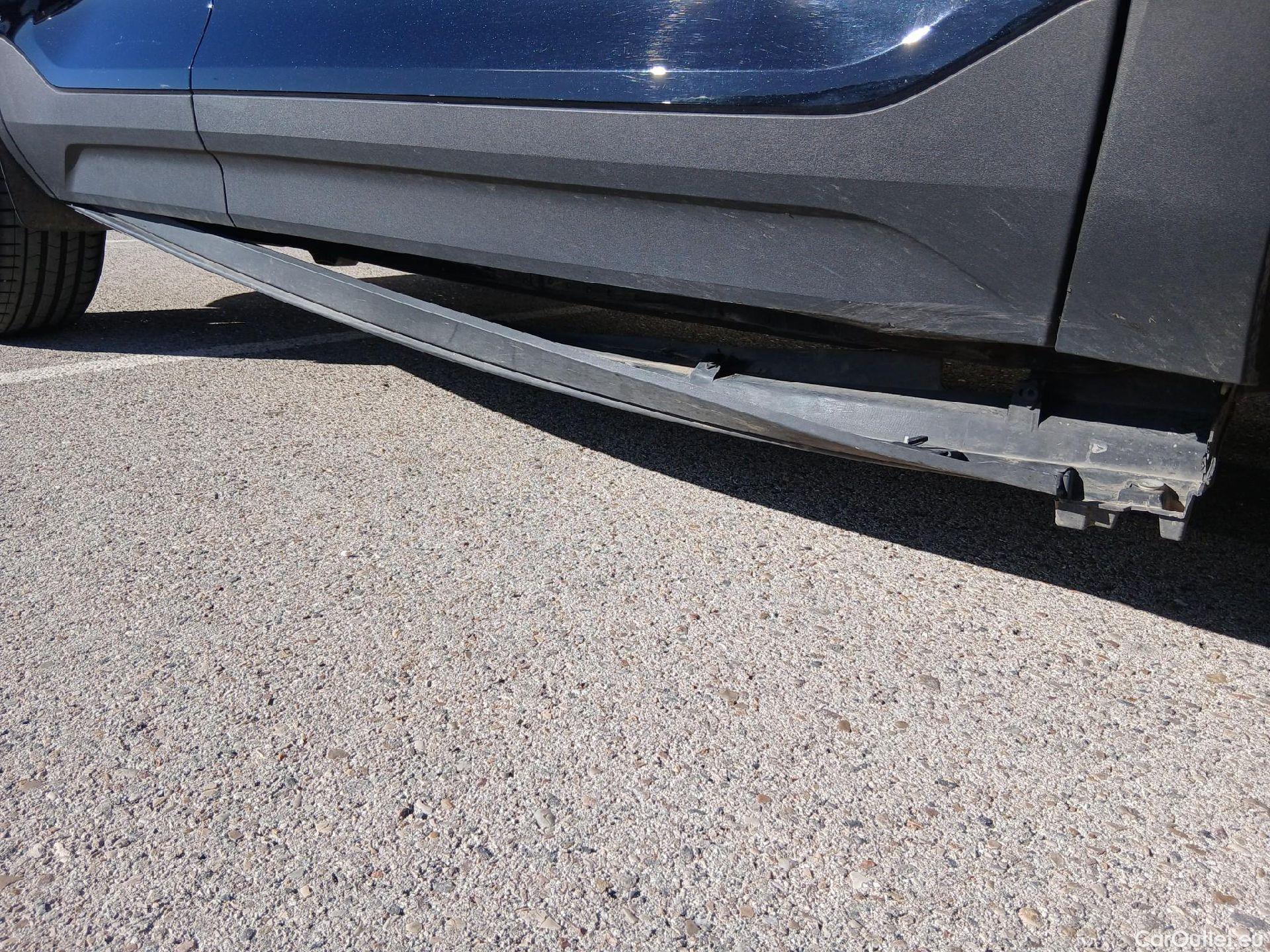  Volvo  XC 40 VOLVO XC40 / 2021 / 5P / todoterreno 1.5 T4 Recharge PHEV Core Auto #47