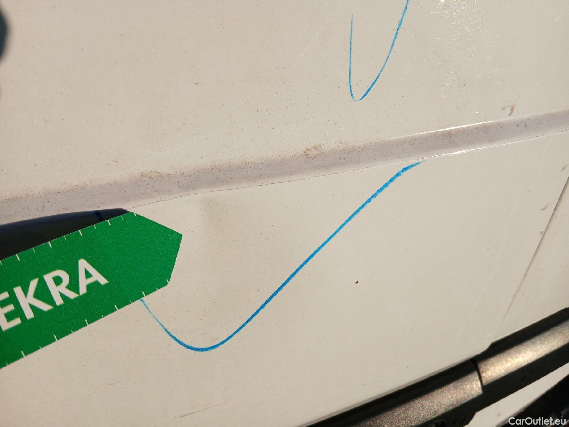  Dacia  Dokker DACIA  / 2013 / 4P / furgón derivado de turismo Van Essential 1.6 80kW (110CV) ECO-G #36