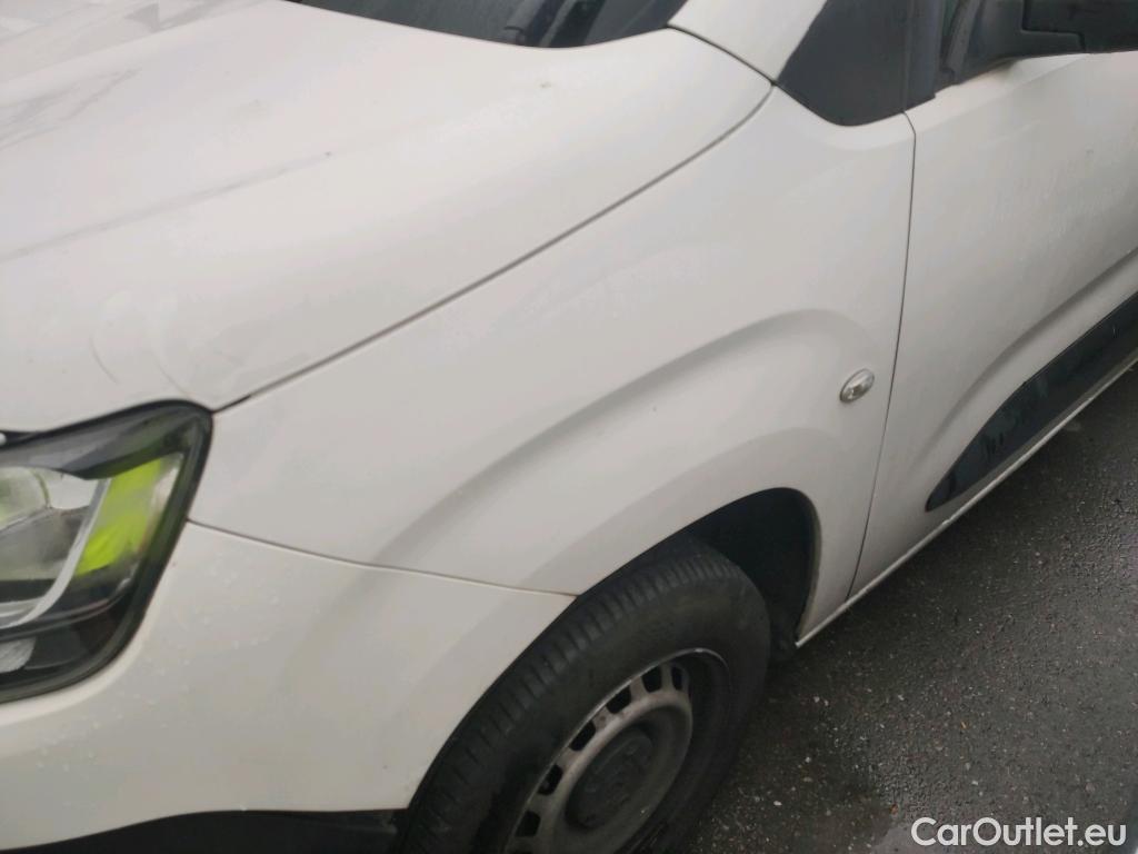  Citroen  Berlingo CITROEN  / 2018 / 3P / furgón derivado de turismo Talla M BlueHDi 73kW CONTROL (AC) #23