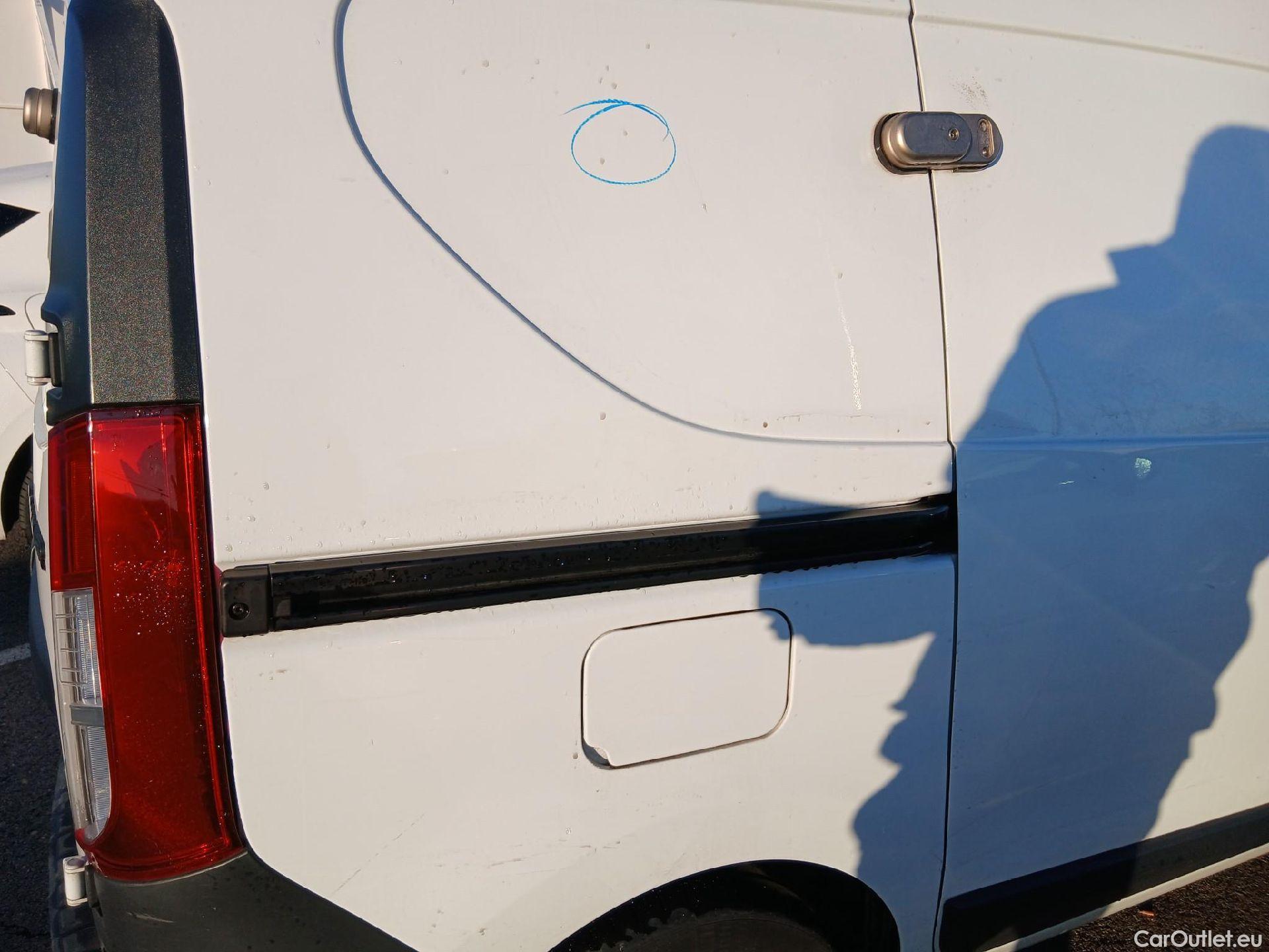  Dacia  Dokker DACIA  / 2013 / 4P / furgón derivado de turismo Van Essential 1.6 80kW (110CV) ECO-G #42