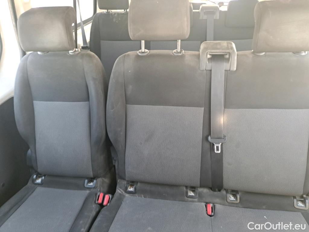  Citroen  Jumpy CITROEN  / 2016 / 4P / combi Combi Talla XL BlueHDi 120 S&S Confort #58