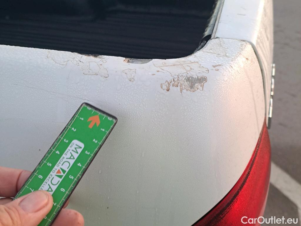  Toyota  Hilux TOYOTA  / 2020 / 4P / pickup 2.8 D-4D 150kW (204CV) Cabina Doble VX #28