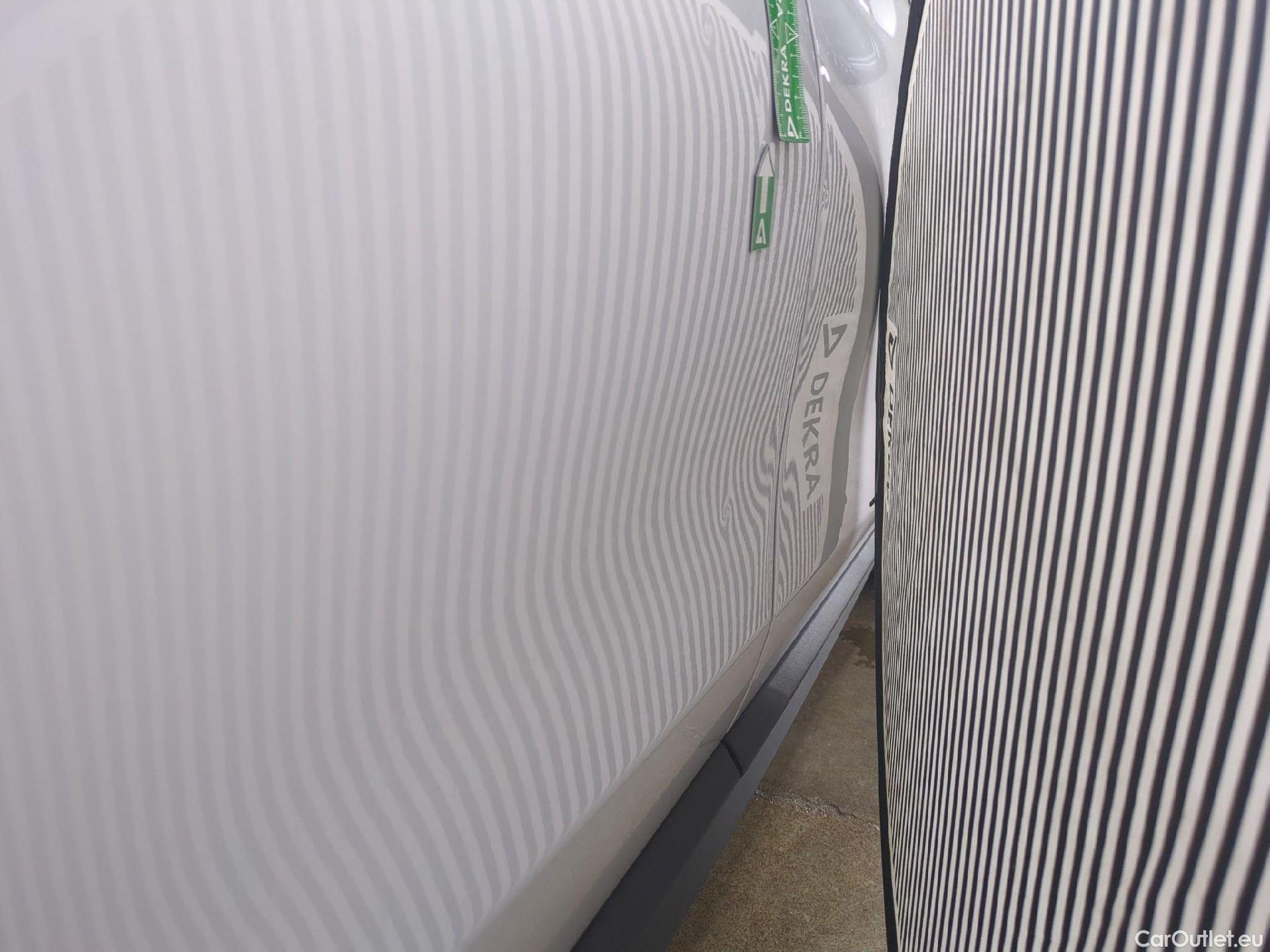  Bmw  X1 Série  sDrive16d Lounge 1.5 115CV BVA7 E6d #56